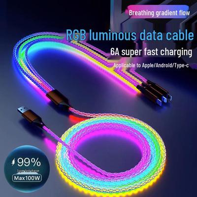 RGB Leuchtendes 3-in-1 Ladekabel für Huawei und Apple - PD-kompatibel mit Farbverlaufslicht für Autoatmosphäre.
