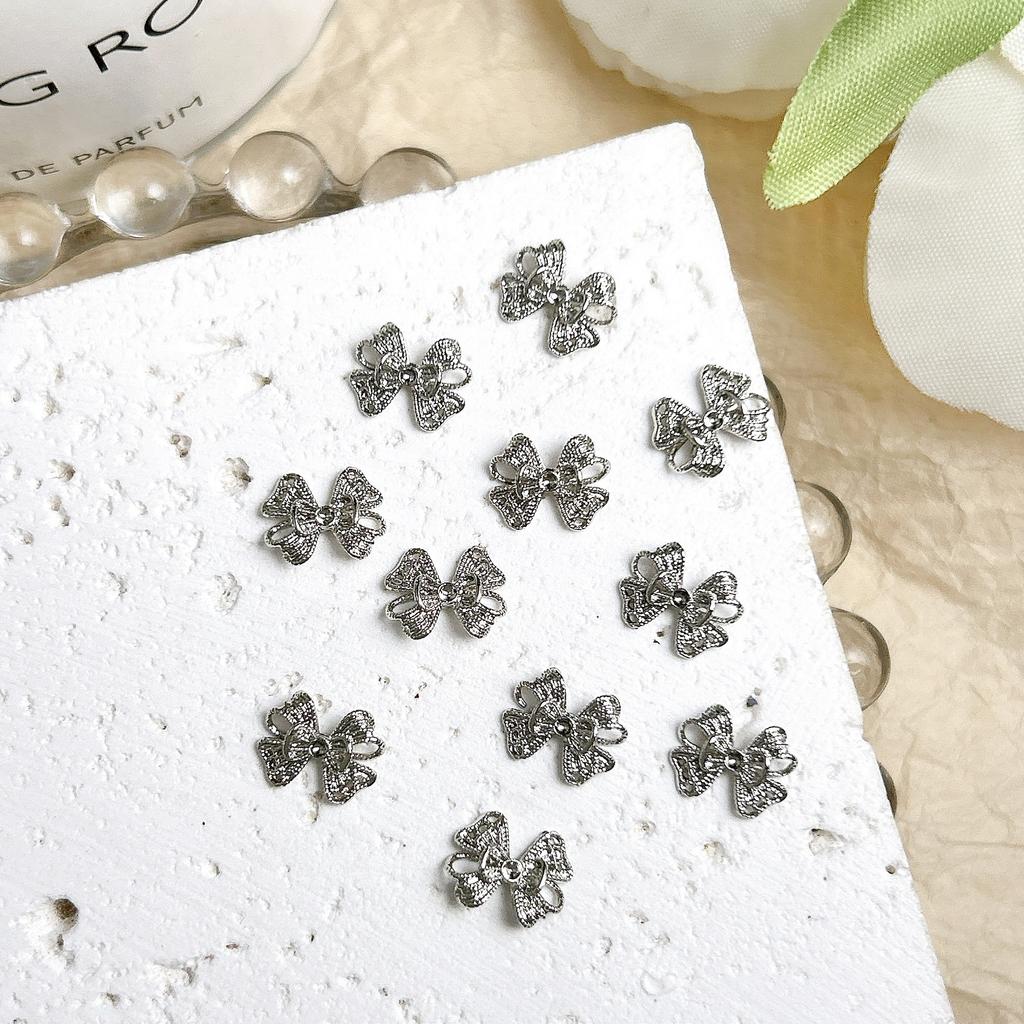 Acessórios para Nail Art Liga Mini Laço Fita Dourada Liga K Branca Decoração de Unha Simples Gravata Borboleta 3D