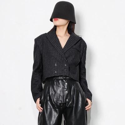 2025 Spring Women's Striped Double-Breasted Suit Jacket with Long Sleeves and Suit Collar