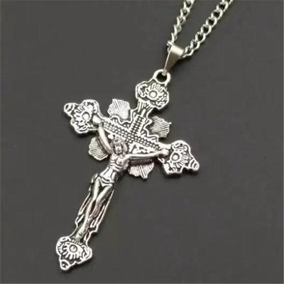 Vintage Stříbrný náhrdelník s přívěskem Christ Jesus Cross pro ženy Muži Křesťanský kříž Šperky s duchovní ochranou