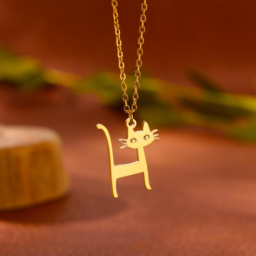 Stainless Steel Initial Letter Cat Pendant Necklace for Women Gold Color Animal Alphabet Necklaces Charm Fashion Jewelry Gifts