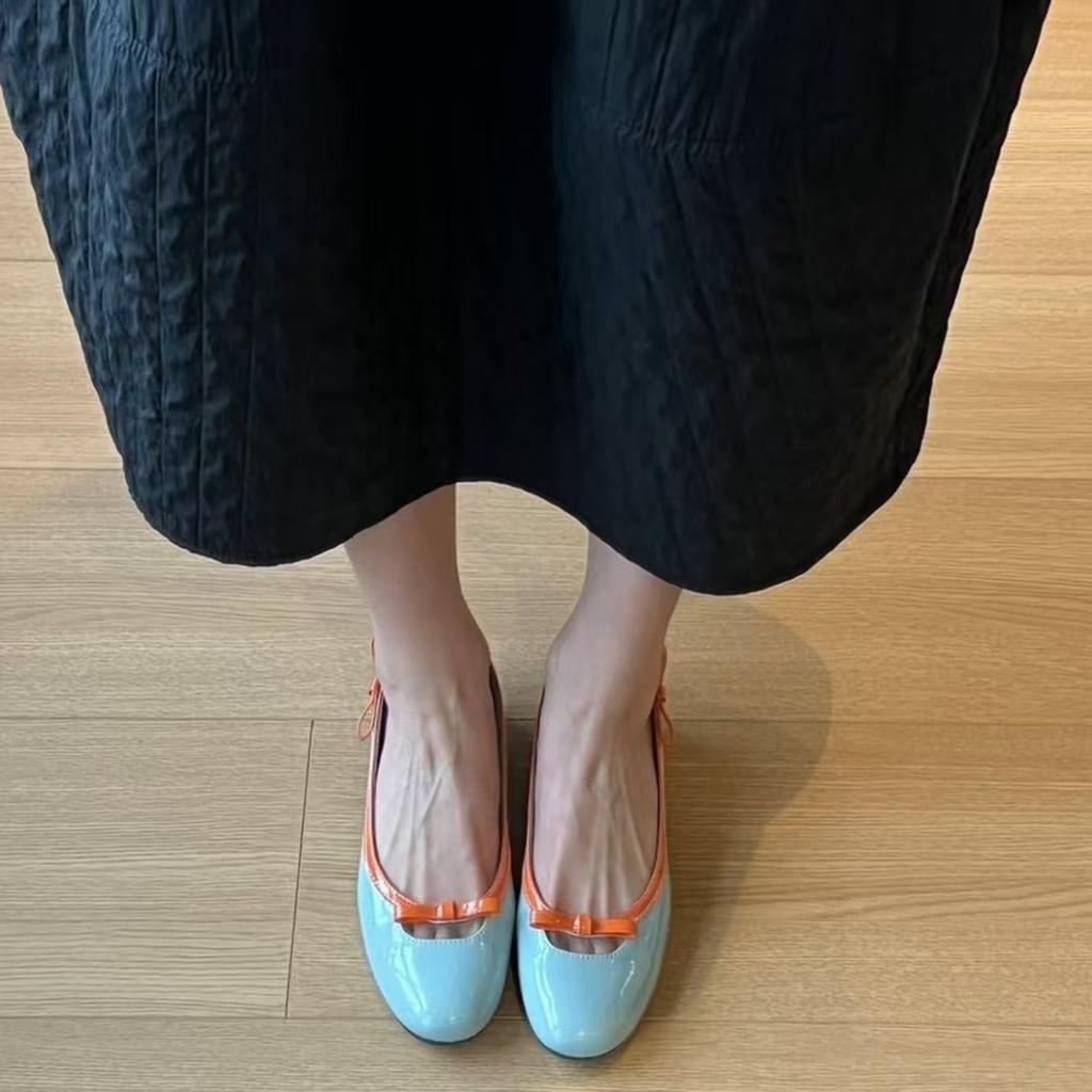 Dicker Absatz Mary Jane 2025 Französische helle Lederschuhe mit leichtem Mund, einzelne Schuhe mit nackter Schleife, Arbeitsschuhe mit weicher Sohle, mittlerer Absatz, kleine Lederschuhe