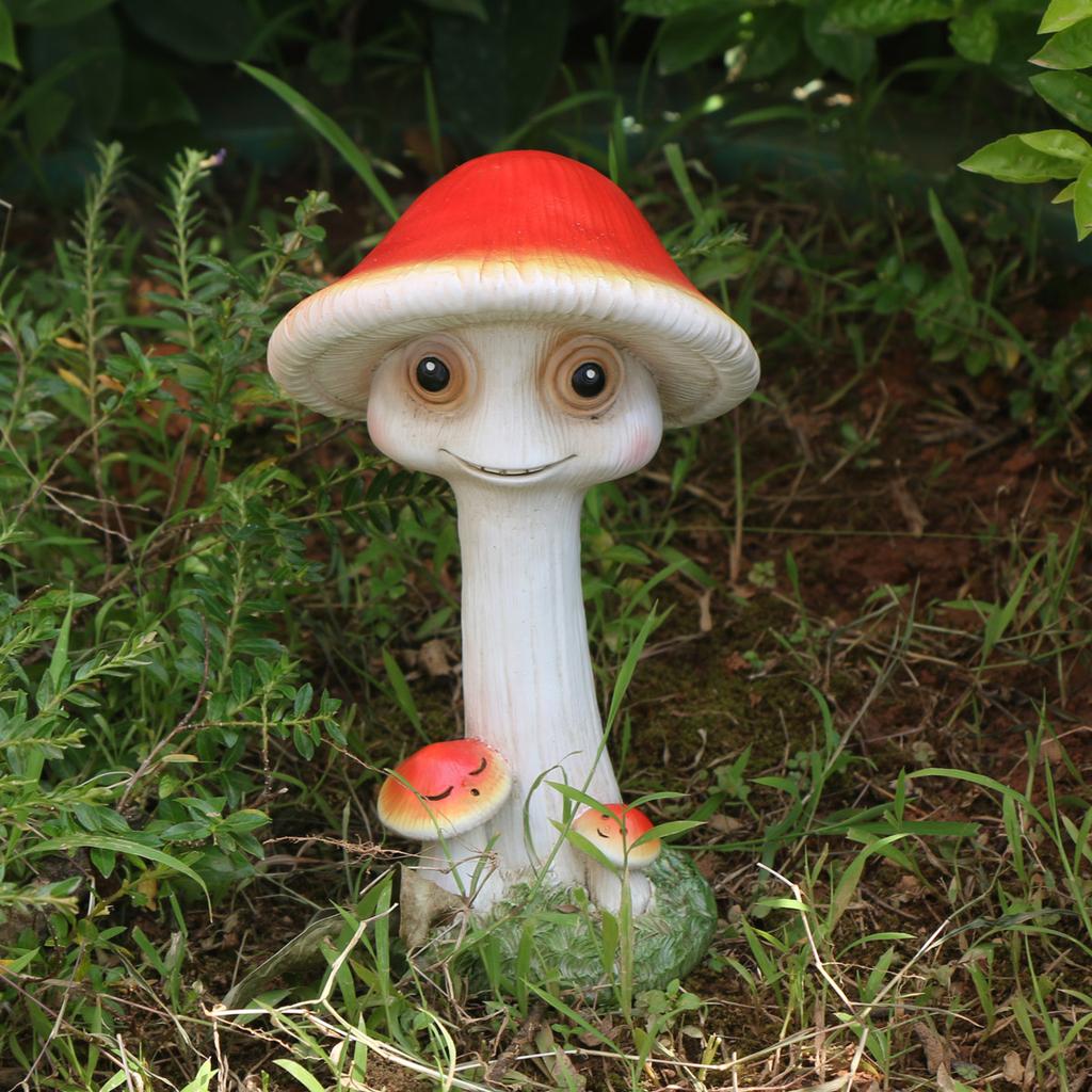 1 STK. Bezaubernde Pilzstatue mit Babygesicht - Harz, freistehend für Garten- und Rasendekoration | Perfektes Geschenk für Halloween, Weihnachten