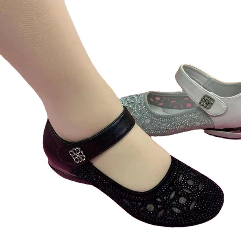 

Модные женские дышащие туфли-лодочки на каблуке с перфорацией 2025 лето ретро неглубокие туфли для женщин мягкая подошва офисные женские повседневные сандалии 40 чёрный