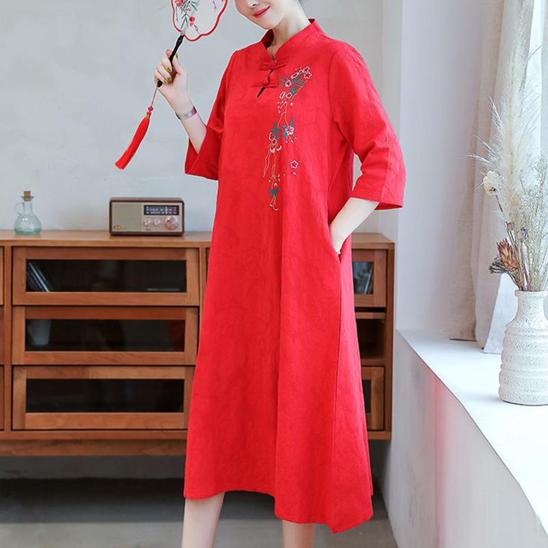

Літня Мода Китайський Стиль Стійка Комір Вишивка Халат Жіночий Вінтажний З Напіврукавом Темпераментний Vestidos Сукня Femme 4XL червоний