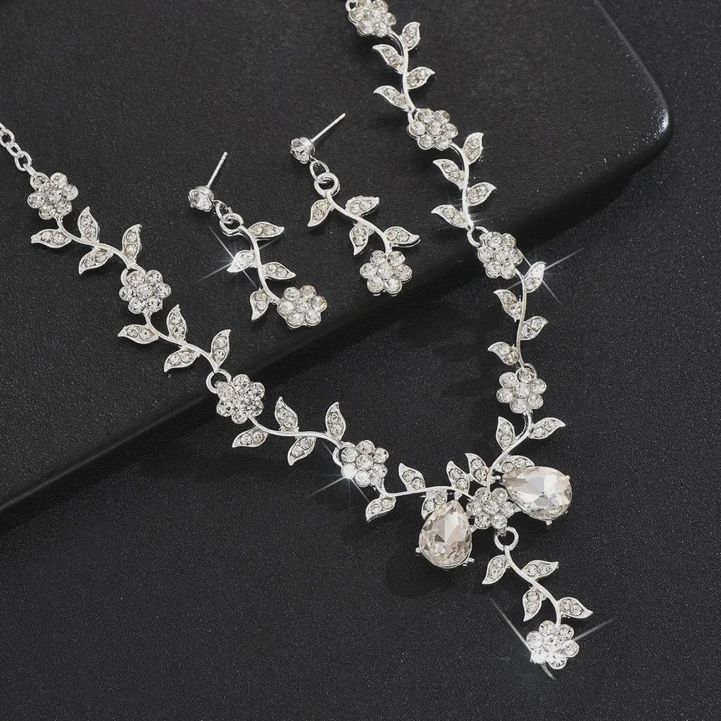 Sunflower Rhinestone Crystal Necklace & Earrings Set for Women - Perfect for Banquets & Weddings