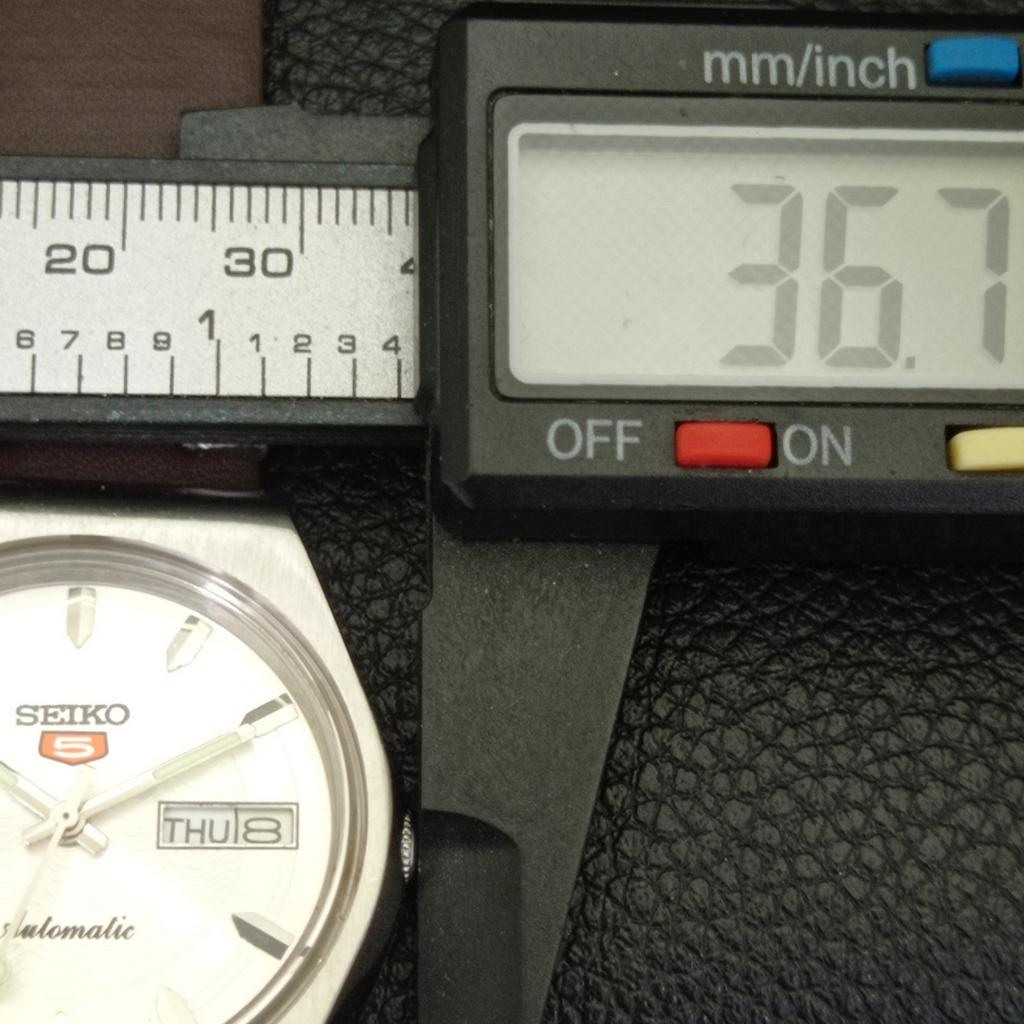 JAPAN VINTAGE SEIKO 5 AUTOMATIC 6309A MENS SILVER COLOR DIAL WATCH A701648-5 R206c-a701648