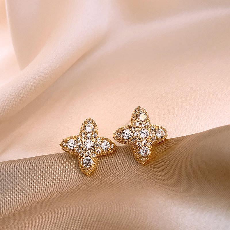 

Серьги-пусеты в виде ромба с цирконом, простые, суперблестящие, серьги класса люкс, модные, универсальные, подчеркивающие темперамент, женские