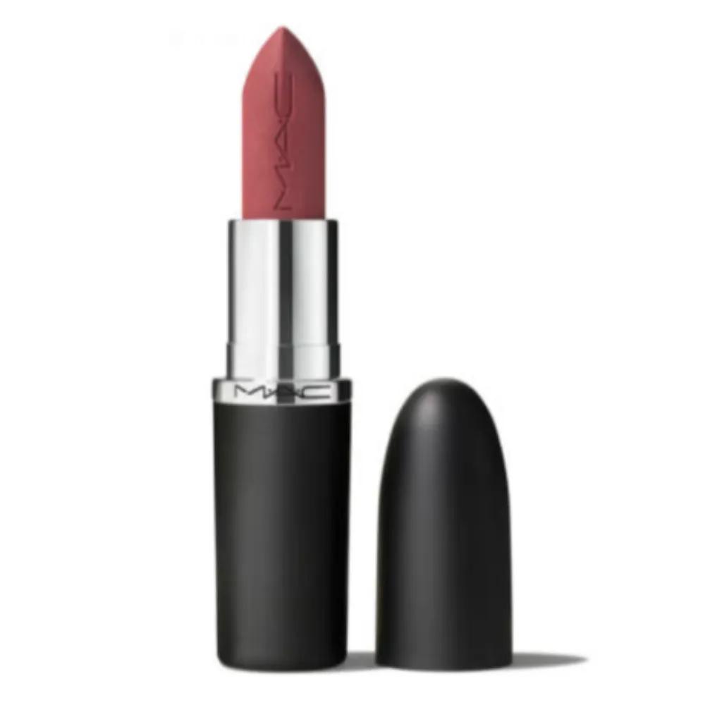 MAC Maximal Silky Matte Lipstick Girlfriend Verbswerve