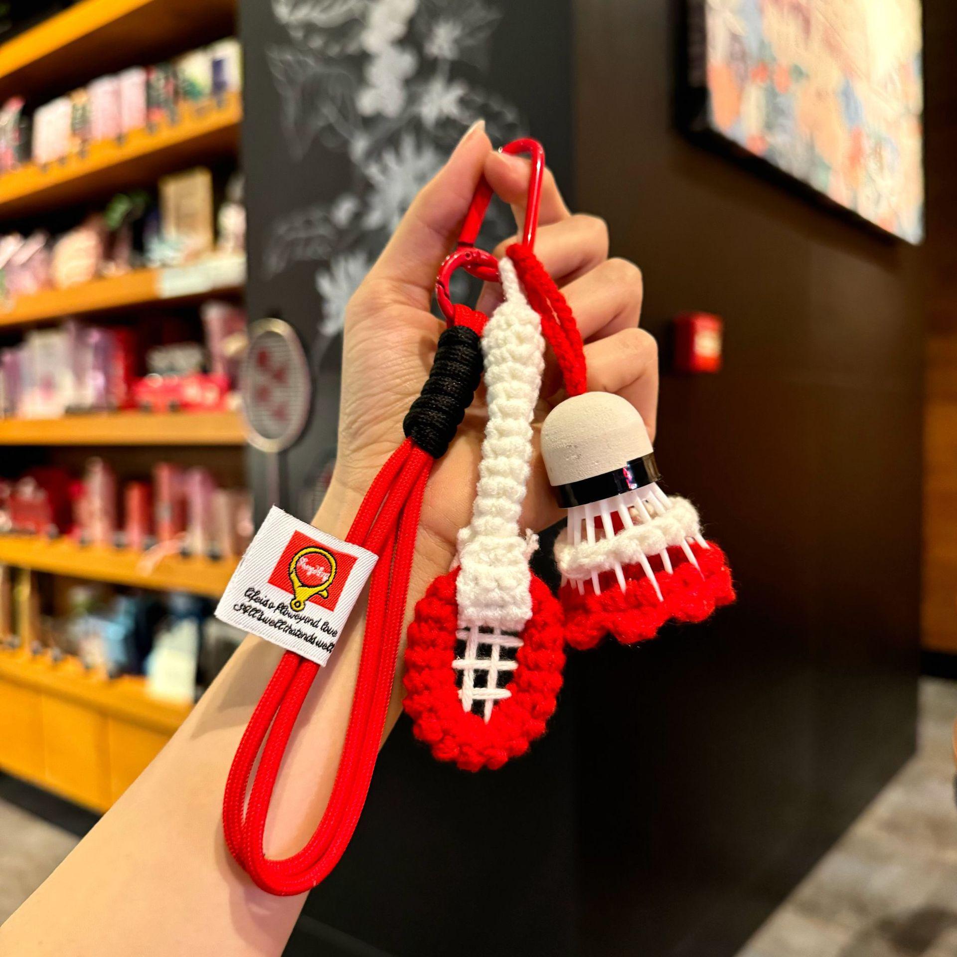 Hand-woven badminton pendant wool finished woven badminton keychain bag pendant small gift wholesale красный фото