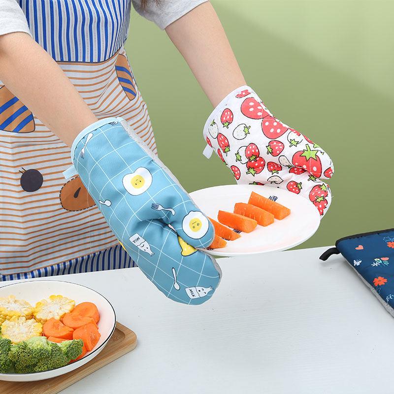 ZISIZ Thickened Heat-Resistant Oven Mitts