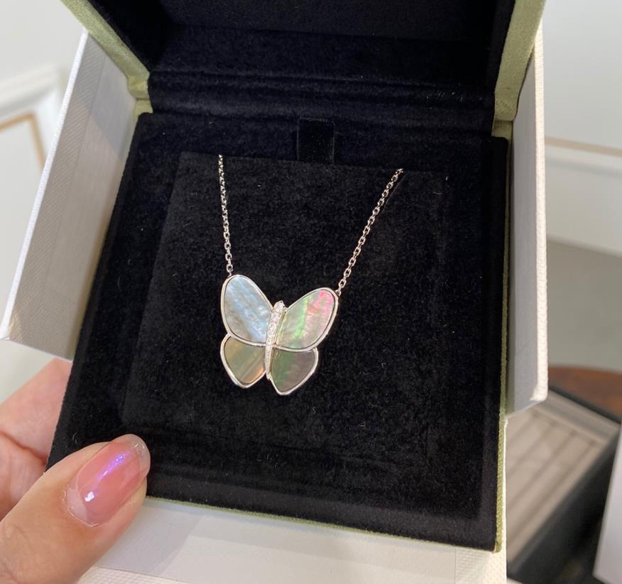 Top Quality Popular Brand Butterfly Gems Necklace Pure 925 Sliver Fashion Gift For Women Exquisite Luxury Zirconia Jewelry