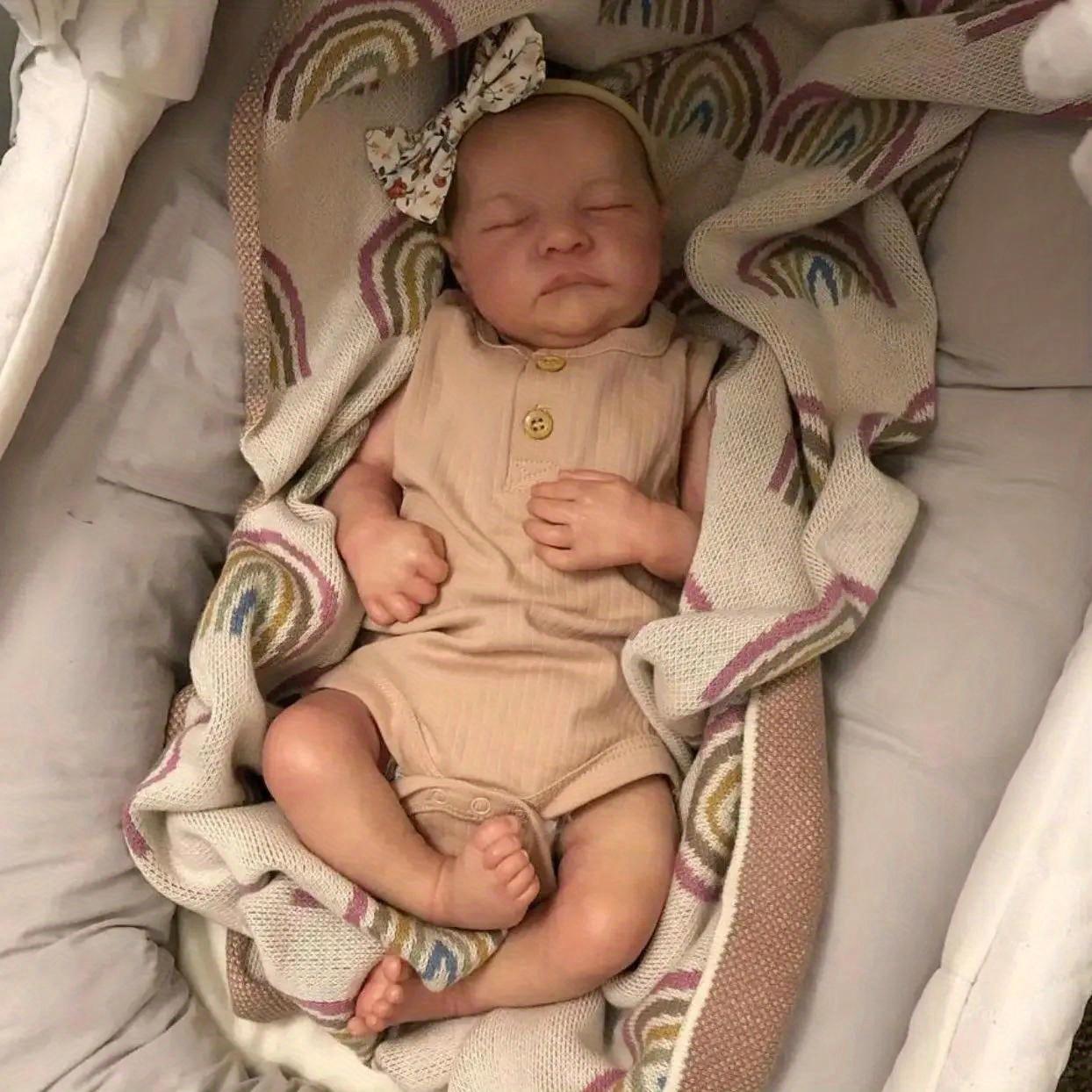 

BZDOLL 19 дюймів 48 см 3D Шкіра Спляча Лялька Реборн М який Вініл Як Справжні Новонароджені Дівчинка Іграшка Леві Гарний Подарунок для Дітей Різдво cloth body doll