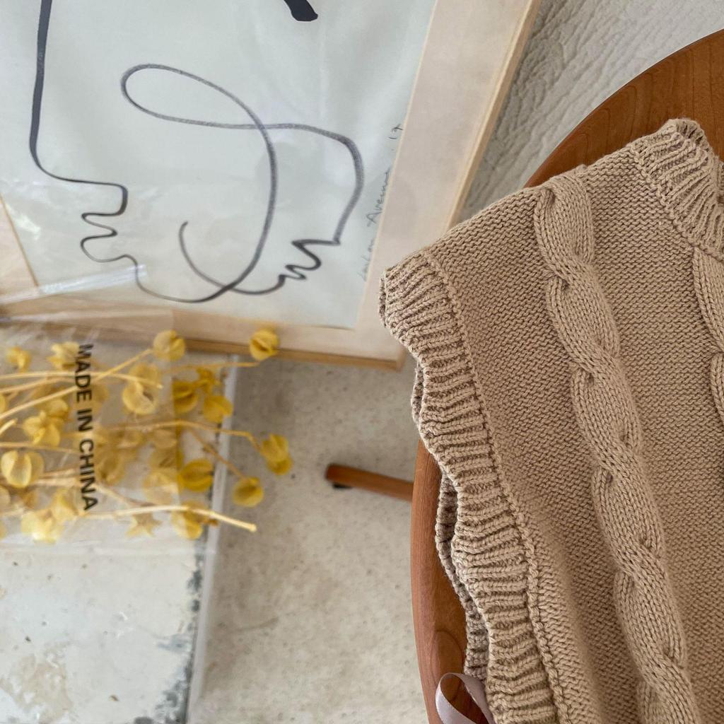 Girls' Wool Ribbon Knitted Waistcoat - 2024 Autumn/Winter Korean Style