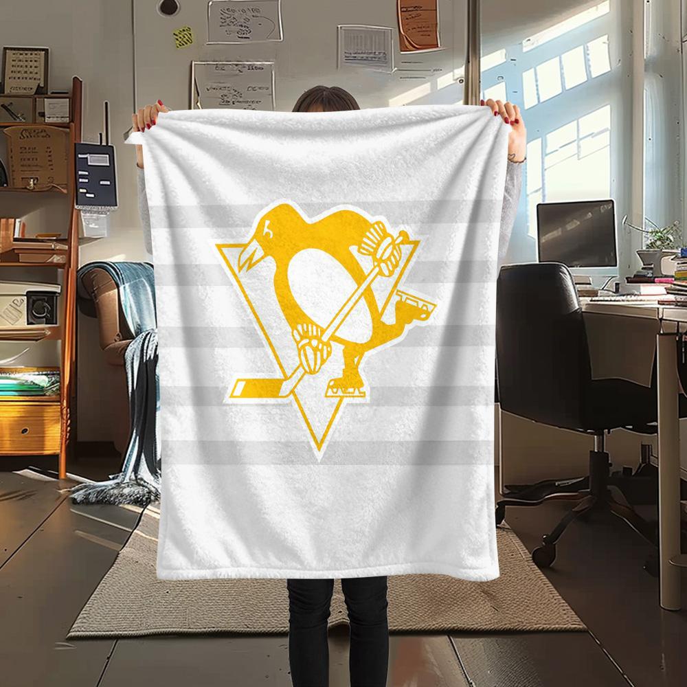 Pittsburgh Penguins Flannel Blanket, High quality Comfortable for All Seasons, Home Decor, Warmth and Comfort