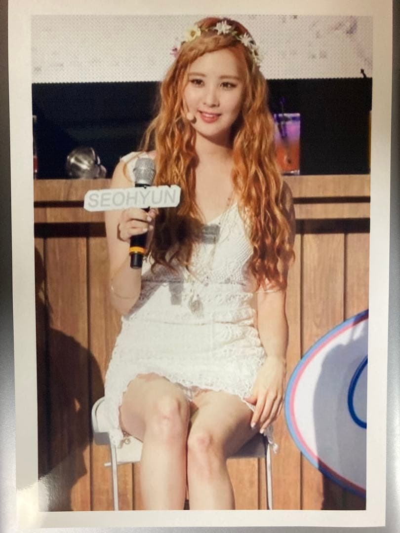 

[USED] Korean singer and actress Seohyun of Girls Generation, A4 size glossy photo