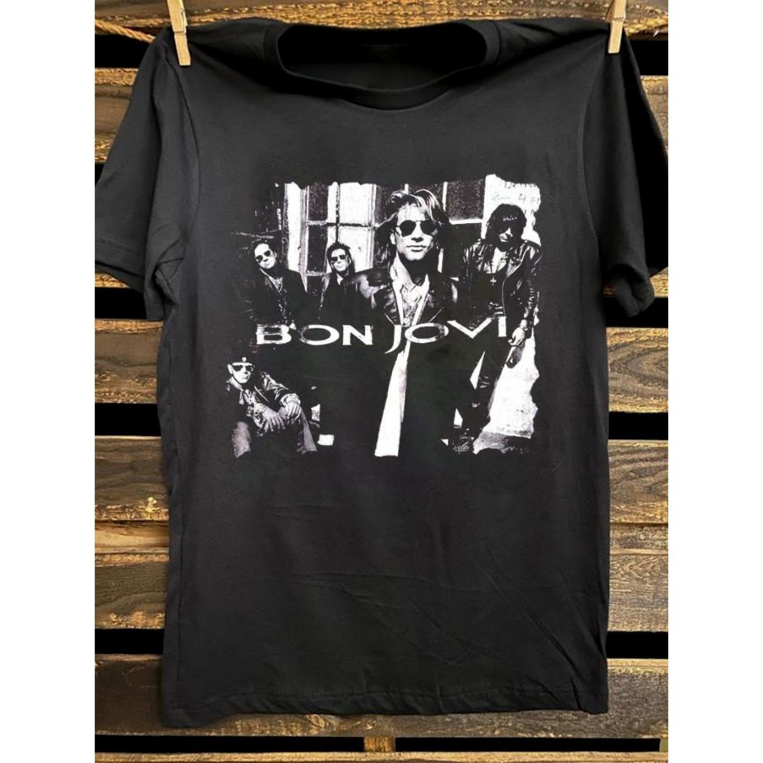 

BON JOVI Band KEEP THE FAITH Album Short Sleeve Cotton Unisex Tee Shirt MK058 Unisex T-Shirt XXXXXL чорний