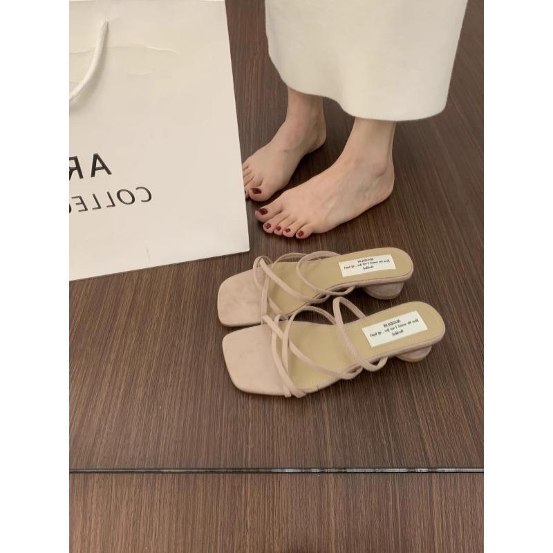 

Thick heel small cool slippers women s shoes wear summer new pink with skirt one-word sandals 40 розовый