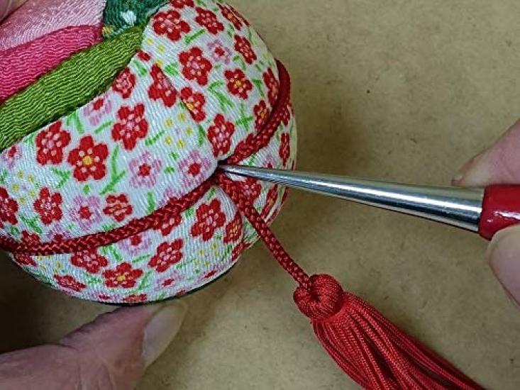 Chirimen Craft Kit Kimekomi Hanging Temari "Peach"