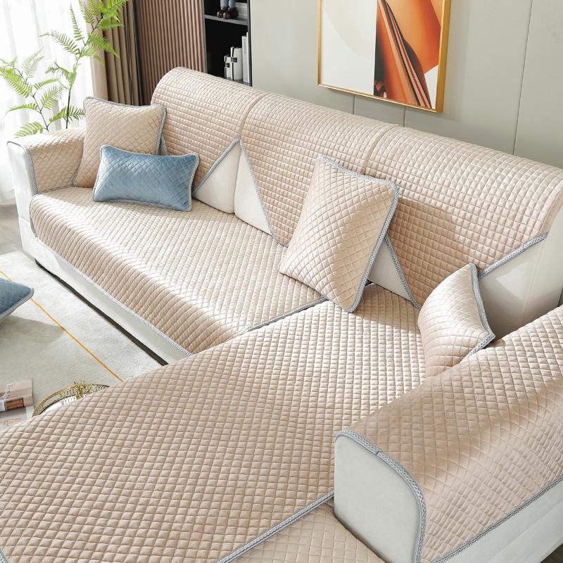 Flannelette Diamond-shaped Plaid Sofa Cushion Winter Warmth Beige non-slip Simple Sofa Cover Family Recliner Cushion Pillowcase