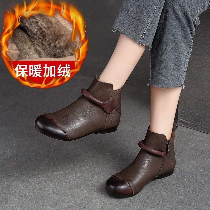 Autumn and Winter New Real Soft Leather Retro Style Female Mother Shoes Beef Tendon Soft Sole Round Head Versatile Short Boots Handmade Single Boots