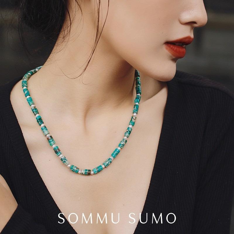 Fresh women's necklace, pearl texture, retro style jade pattern agate necklace, geometric pendant, light luxury