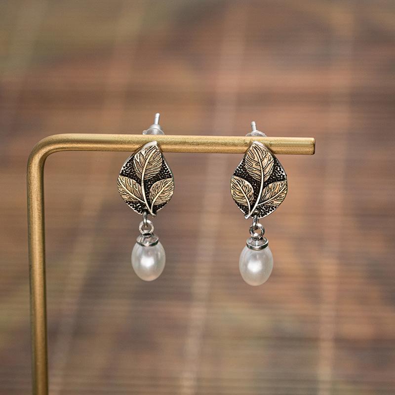 JMXD-Guochao Imitation Pearl Leaf Stud Earrings Retro Literary Cheongsam Fashion Versatile Leaf High-end Earrings Ear Jewelry Women