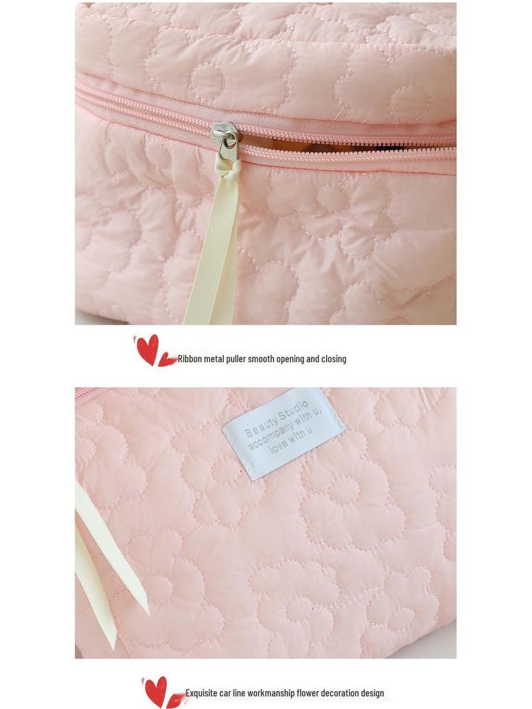 Korean Style Portable Large Capacity Makeup and Toiletry Bag