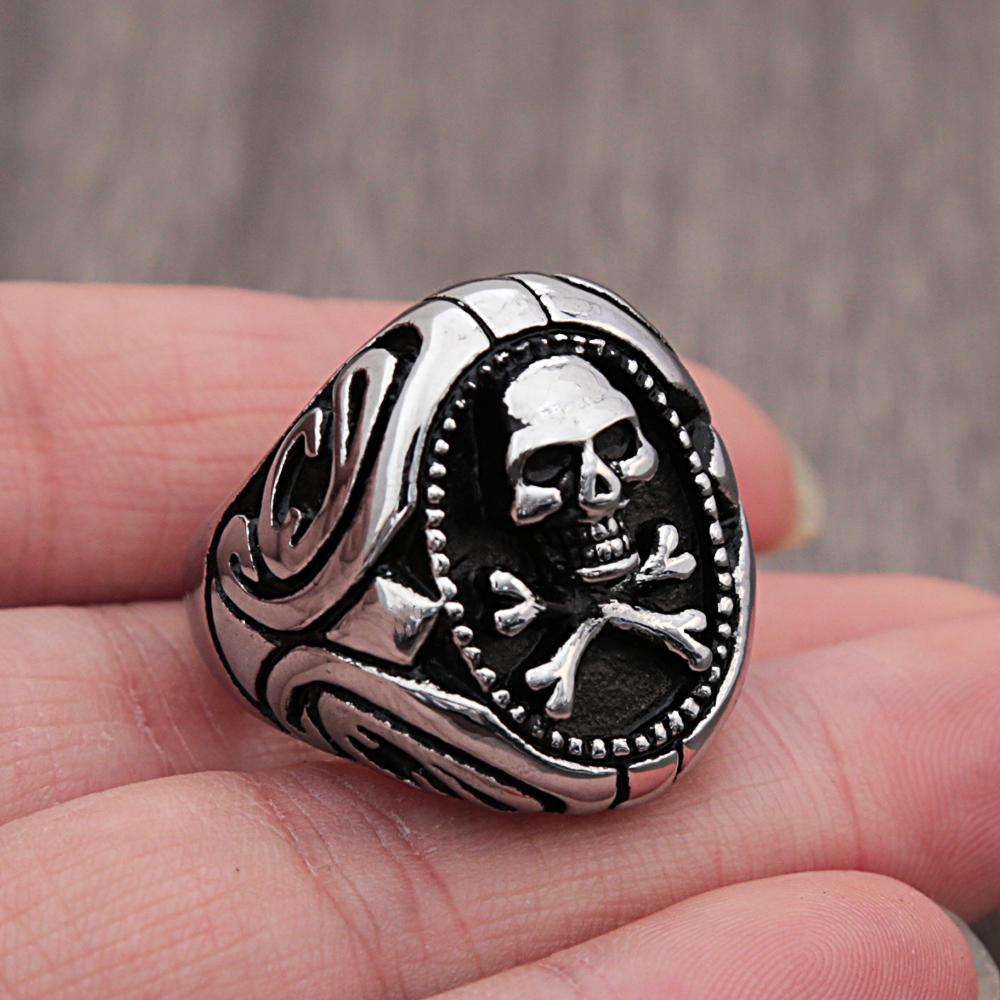 Gothic Stainless Steel Pirate Skull Ring for Men Punk Gold Color Biker Skull Stamp Rings Jewelry Gift for Boyfriend Size 7-13