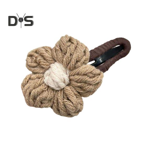 Women Hair Clip Hand-Woven Knitting Flower Decor Hair Pin with Soft Yarn Multi-Purpose Hairpin Hair Accessories