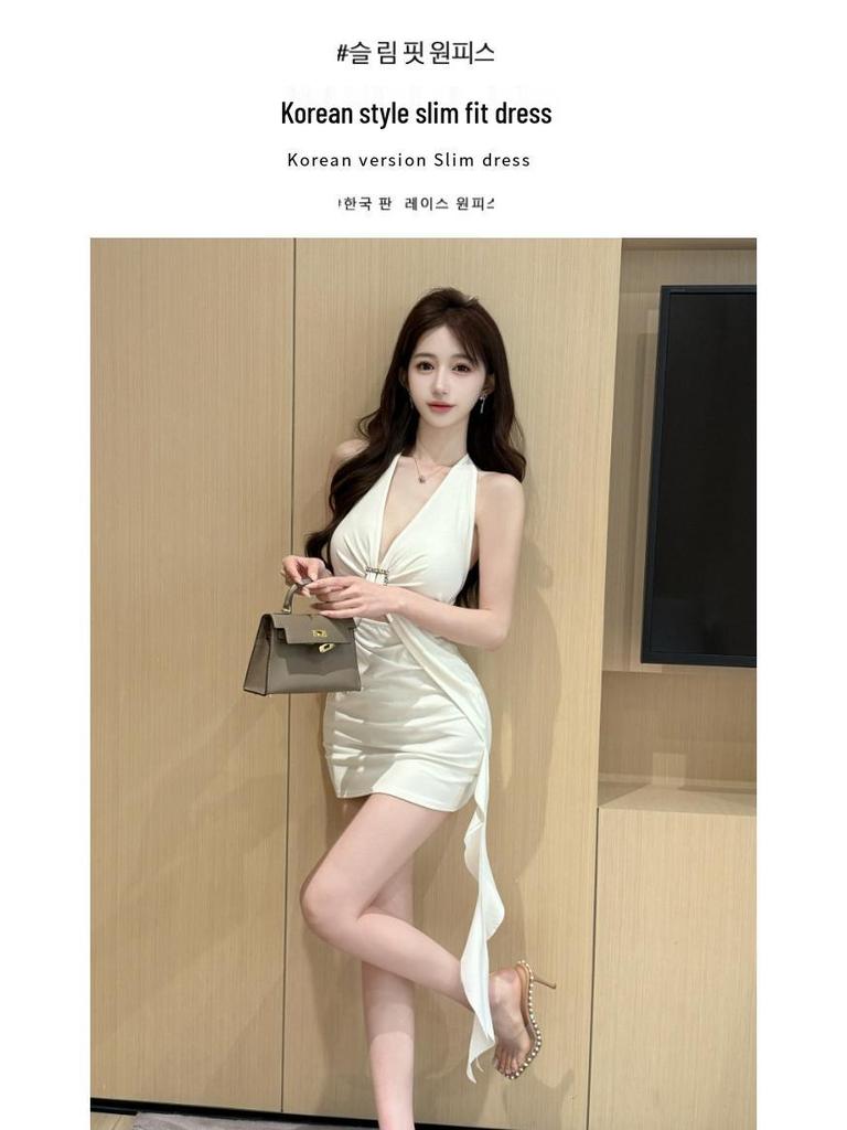 Elegant Deep V-Neck Halter Dress with Pleated, Hollow-Out Details and Open Back.