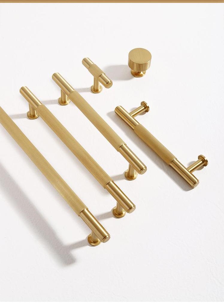 French Style Brass Cabinet Handle with Line Pattern for Wardrobe, Closet, and Drawer