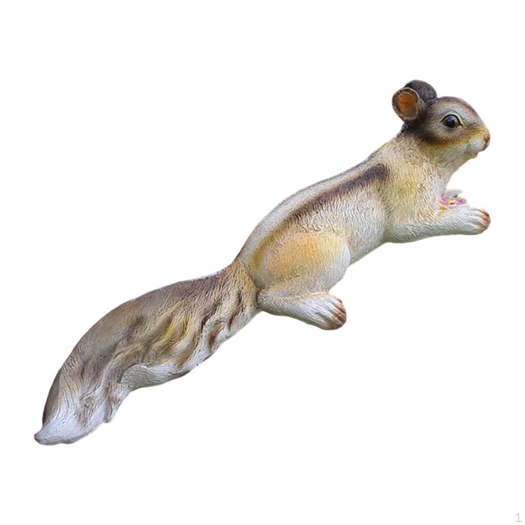 Squirrel Statue Figurine Resin Animal Ornament Garden Accessory Creative Hanging Easy to Install