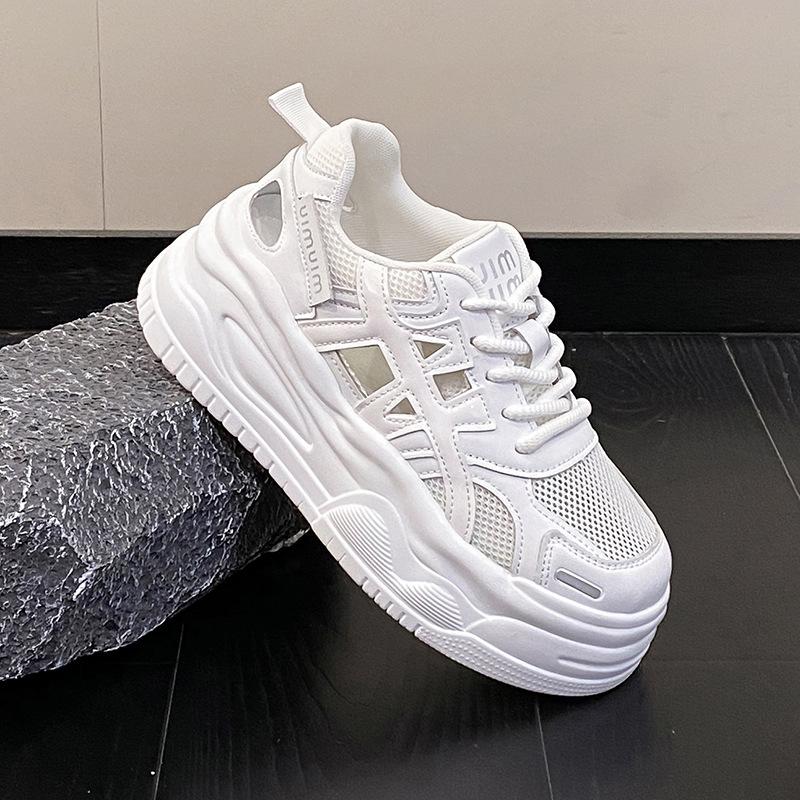 Thick-soled mesh white shoes women's 2025 summer new hollow breathable inner height increase casual board shoes net shoes muffin shoes