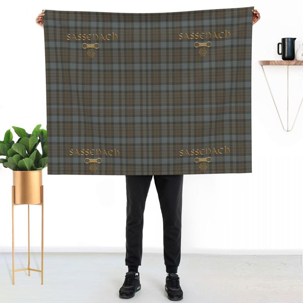TARTAN SASSENACH Throw Blanket Stain Resistant Cozy Warm Blanket