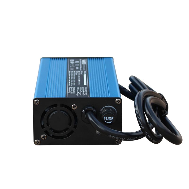 14.6V 20A LiFePO4 Battery Charger For 14.4V 4S LiFePO4 Battery Pack Auto-Stop Smart Tools