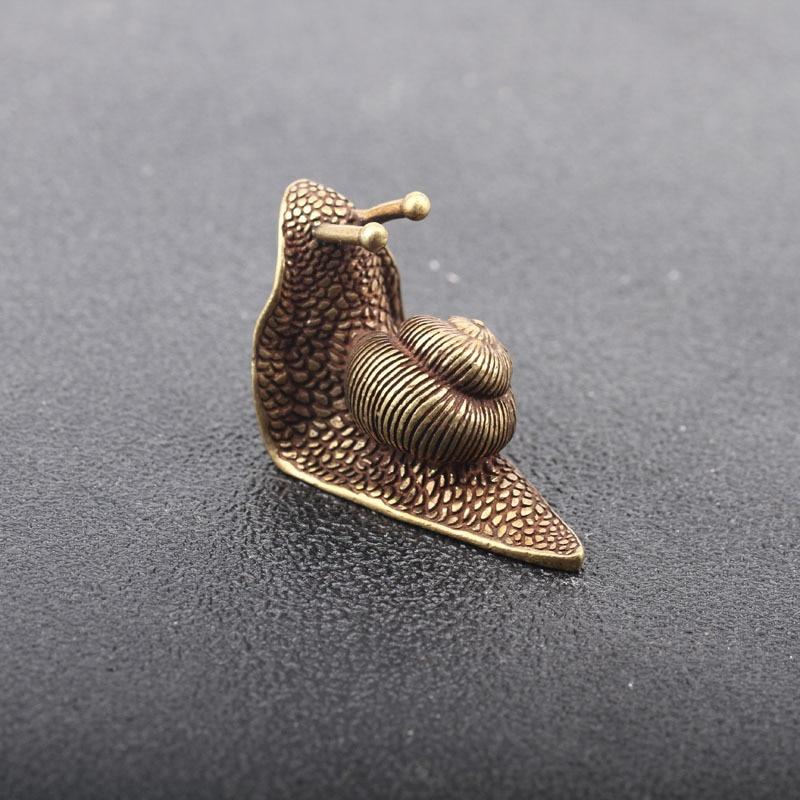 Vintage Copper Pet Tea Snail Ornament Mini Snail Figurine Craft Tea Pet Incense Holder Desk Decoration Feng Shui Gift Figurines