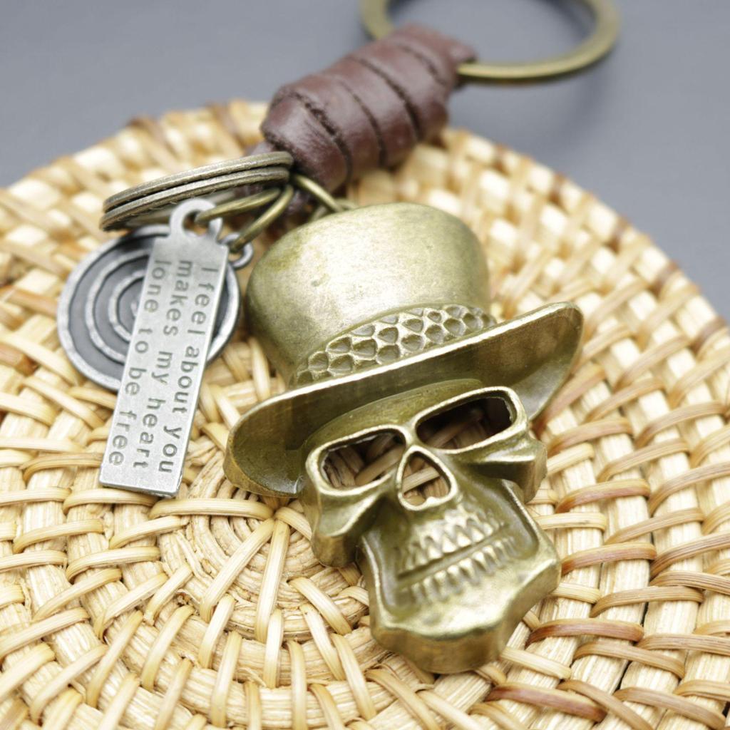 Retro Bronze Skull Hat Pendant Keychain