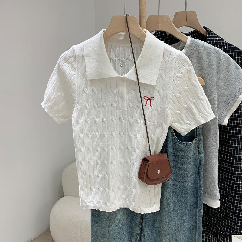

Белый вязаный джемпер с коротким рукавом и отложным воротником, женский, летний, новый, с отложным воротником, на пуговицах, с вышивкой внутри, женский топ One size fits all белый