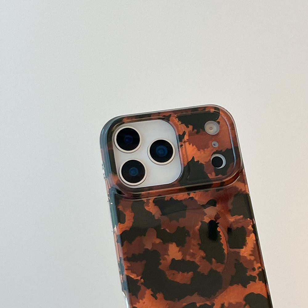 Amber Wireless Charge Magnetic Shockproof Protective Case for iPhone 13 14 15 16 17 Pro Max For MagSafe Ins Lamber Cover