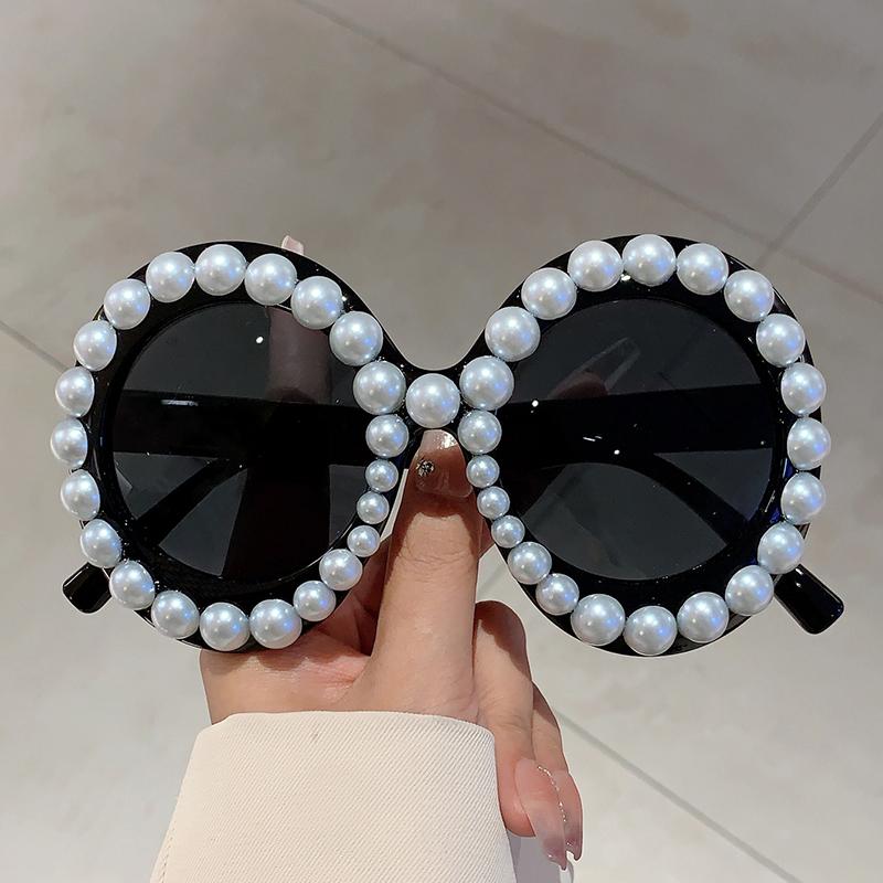 Retro Round Design Shades Women Chic White Pearl Decor Sunglasses Original Brand High Quality Vacation Beach Sun Glasses