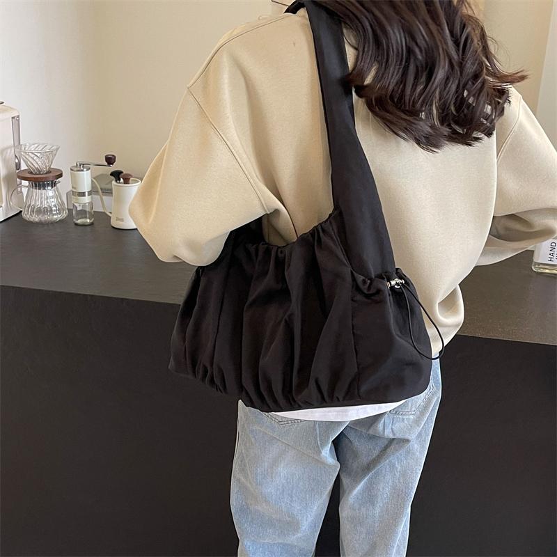 

Вместительная сумка из нейлоновой ткани с новой усовершенствованной складной конструкцией на шнурке, универсальная сумка на одно плечо