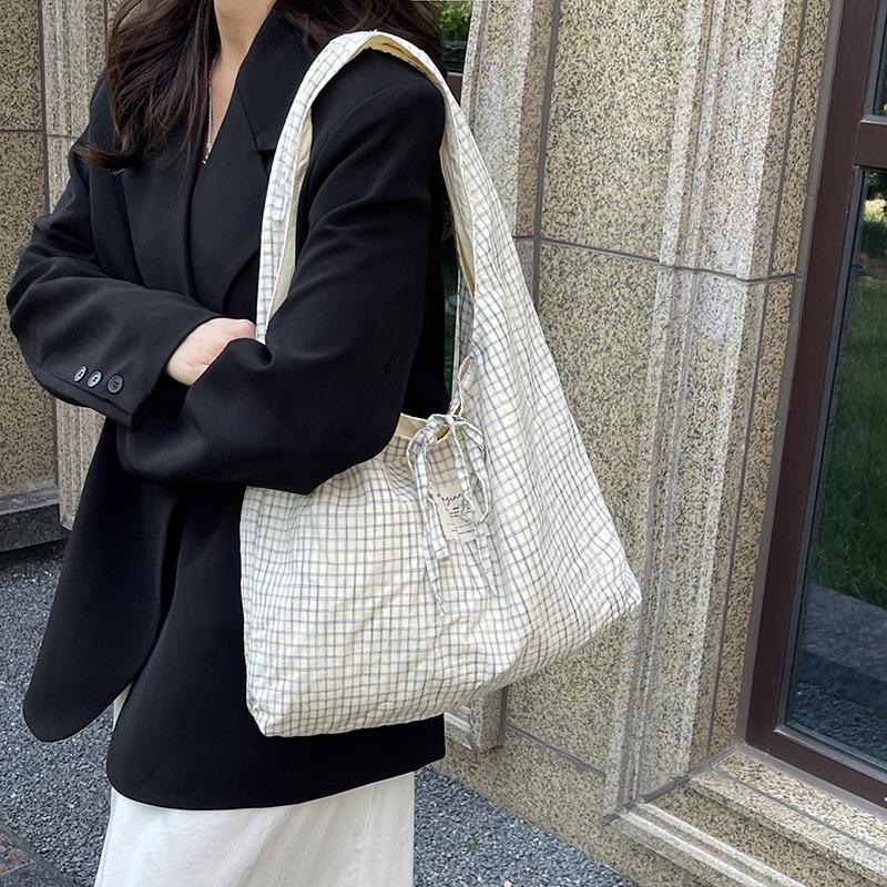 Plaid cloth bag women's large-capacity new summer lazy wind shoulder bag casual class tote bag