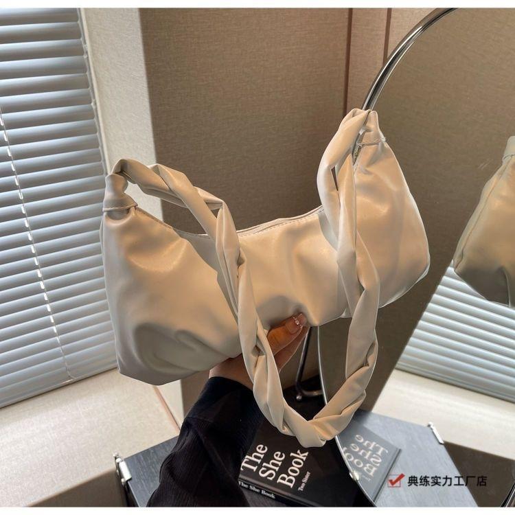 Simple New Fashion Sweet Commute Korean Version Casual Pleated Clouds Solid Color Single Shoulder Portable Underarm Bag Women