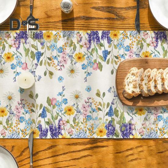 Table Runner Christmas Floral Printing Machine Washable Home Party Decoration Table Runner Protects Table from Heat Scratches Spills Tablecloth