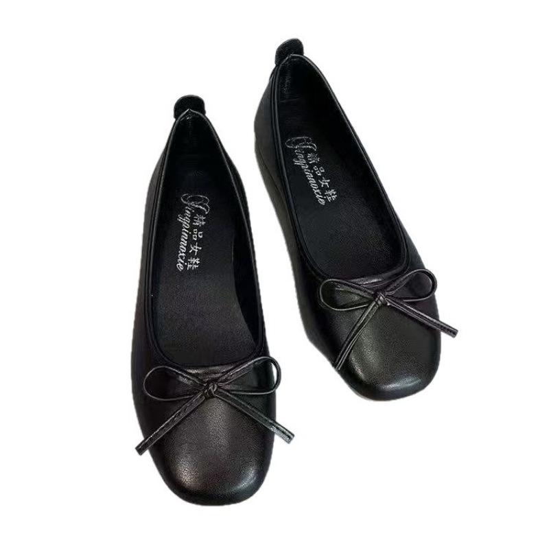 Spring New Versatile Round Head Soft Sole Single Shoes Women's Flat Shoes Light Mouth Shoes Bow Small Red Shoes Women