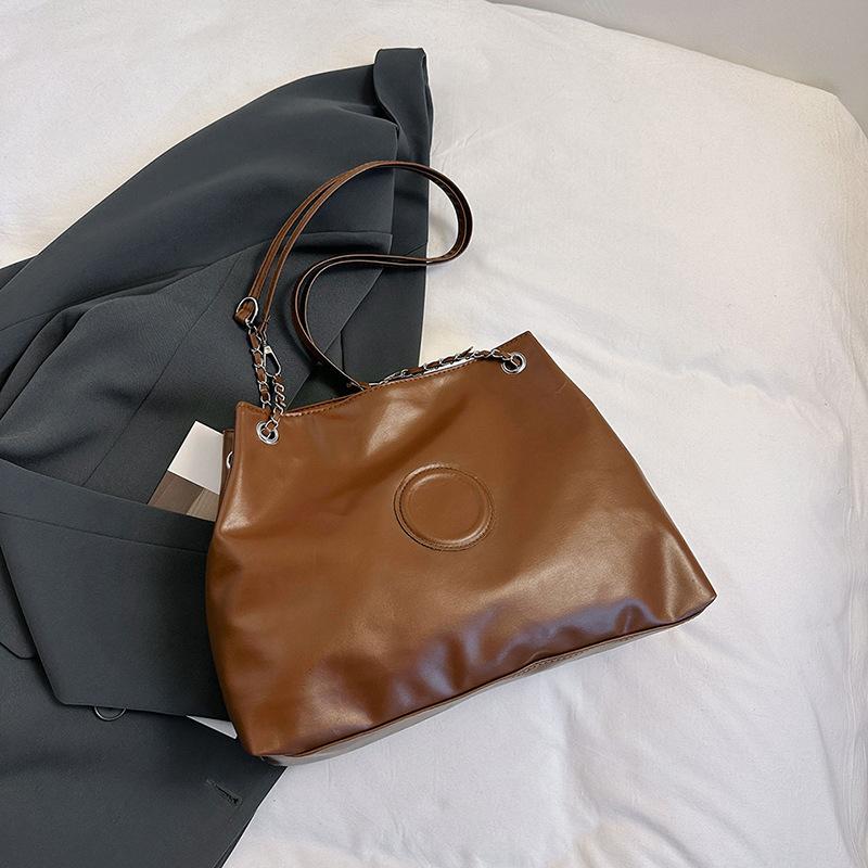 

Shoulder Bag In Autumn Brand New Fashionable Style Large Capacity Tote Bag Fashionable Casual College Backpack