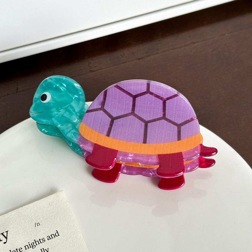 Fashionable Turtle Acrylic Hair Claw Clip Colorful And Functional Accessory For Women