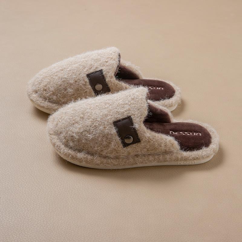 New Home Thermal and Fleece Home Slippers Thick-bottomed Plush Autumn and Winter Cotton Slippers, High-end Non-slip Winter Outer Wear