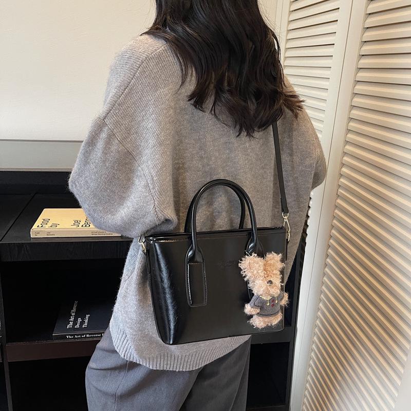 2025 Retro Texture Small Women's Mori Style Shoulder & Crossbody Bag - Autumn/Winter Fashion Bucket Handbag